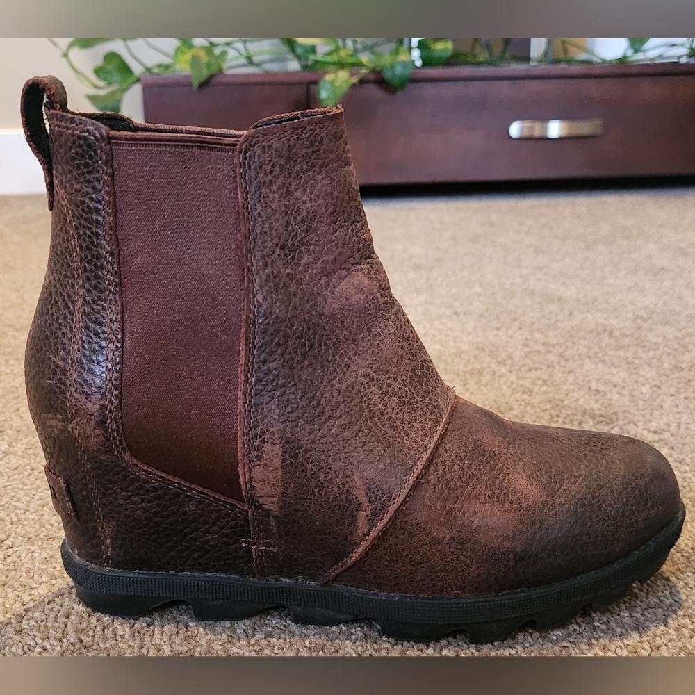 Sorel Joan Of Artic Wedge II Women's Brown Ankle Boots